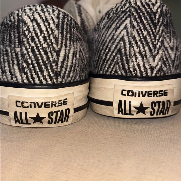 Converse All⭐️Star Zebra Print Sneakers Low, Size 8 - Picture 9 of 16